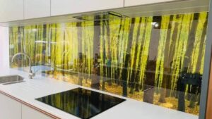 can you cut toughened glass splashbacks