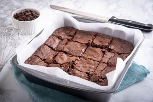 can you bake brownies in glass pan