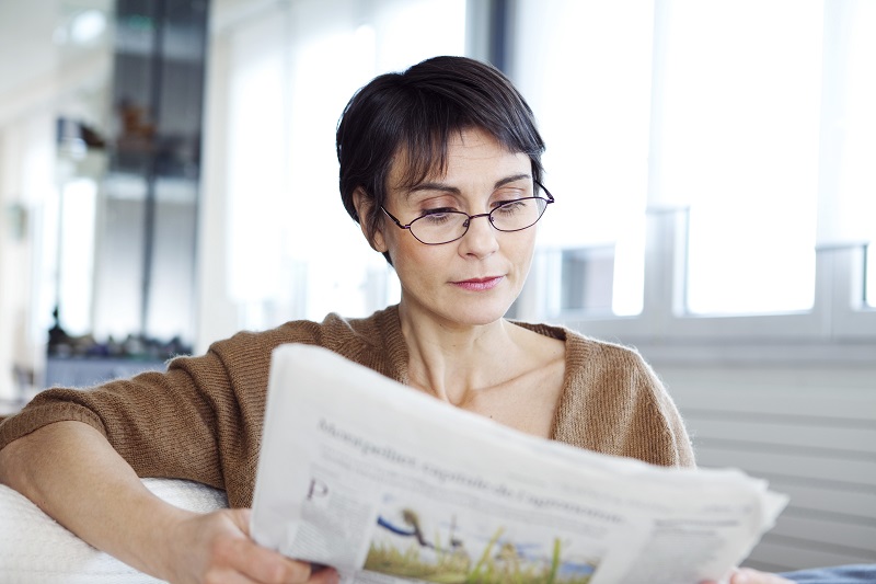 do reading glasses magnify wrinkles